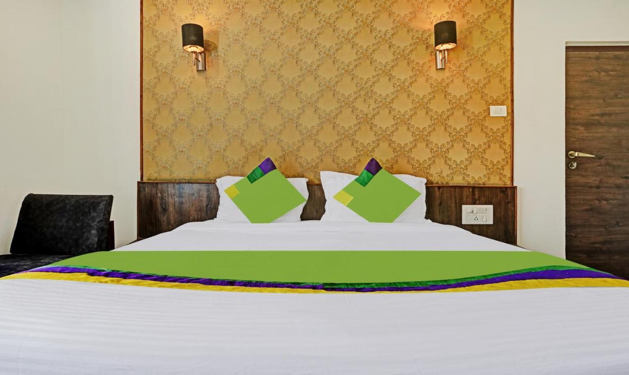 Treebo Varsha Palace Aurangabad (Maharashtra) Exterior foto